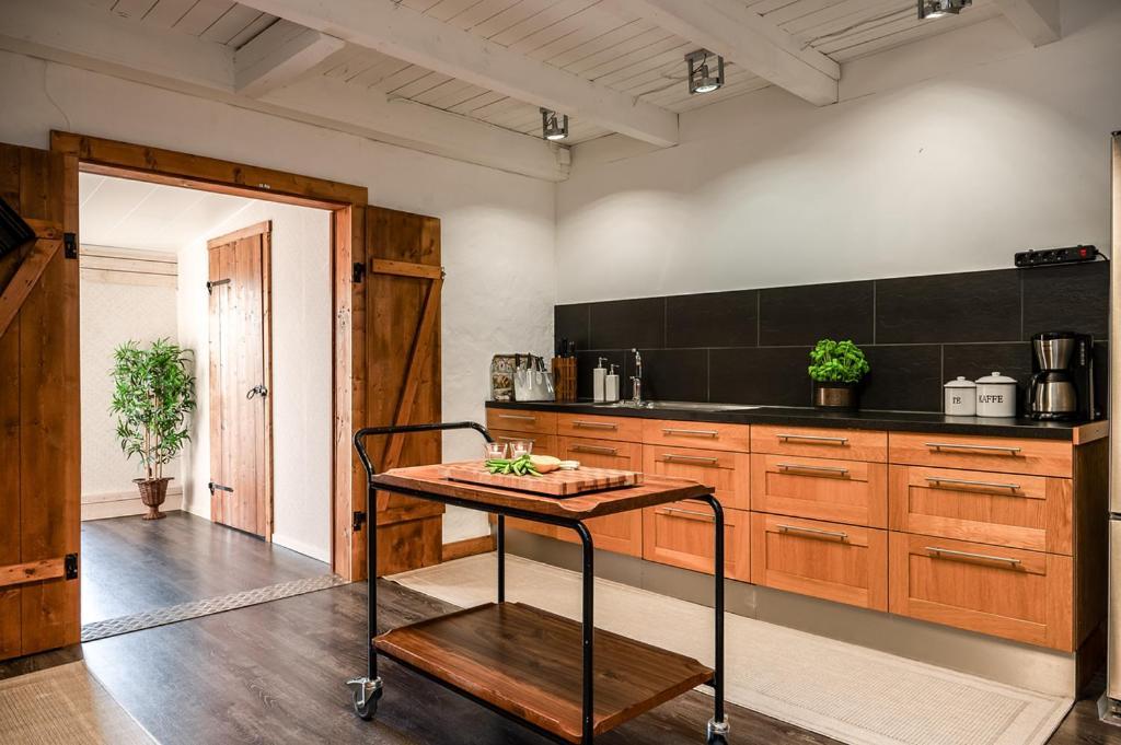 Unique Rustic Property In Skane Linderod Extérieur photo