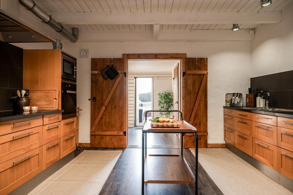Unique Rustic Property In Skane Linderod Extérieur photo